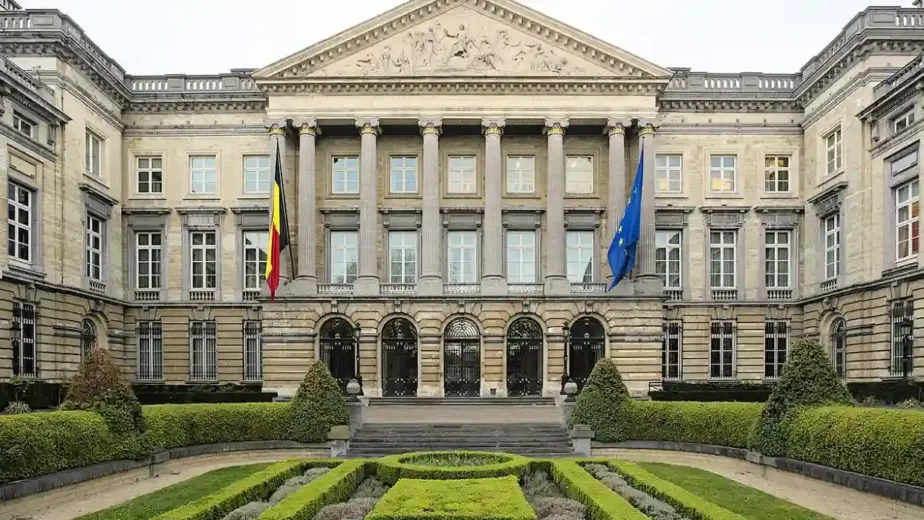 How the Belgian Political System Handles Scandals and Inquiries