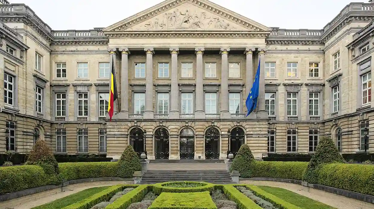 How the Belgian Political System Handles Scandals and Inquiries